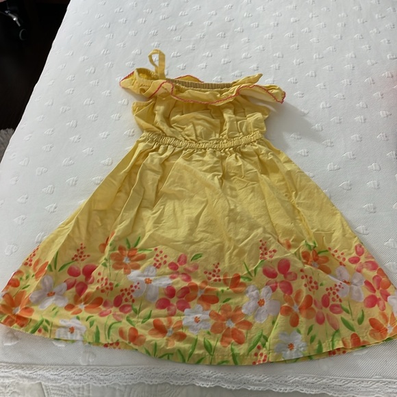 Summer dress - Picture 4 of 5